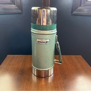 Vintage Aladdin Stanley Thermos - Model A-1350B